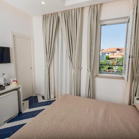 Le Rocce - Agerola, Amalfi Coast Hotell 4*