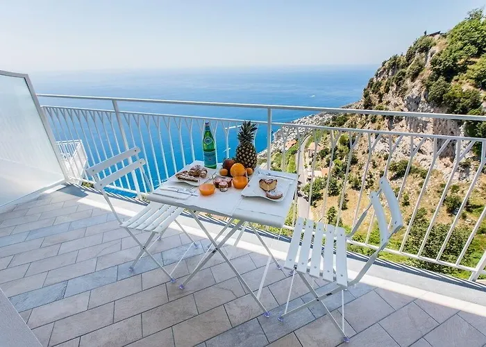 Le Rocce - Agerola, Amalfi Coast מלון 4*
