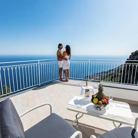 Hotel Le Rocce - Agerola, Amalfi Coast 4*