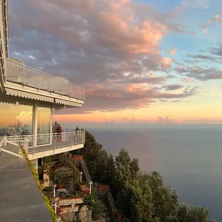 Le Rocce - Agerola, Amalfi Coast 4*