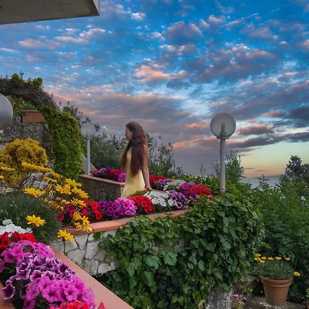 Le Rocce - Agerola, Amalfi Coast 4* Agerola