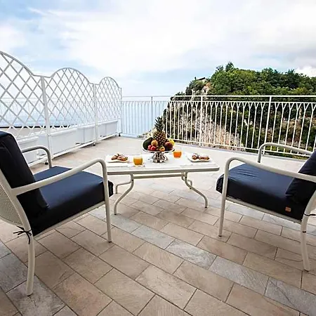 Otel Le Rocce - Agerola, Amalfi Coast Agerola