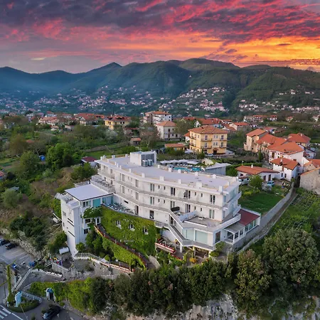 Le Rocce - Agerola, Amalfi Coast 4* Аджерола