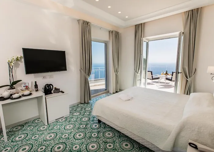 Отель Le Rocce - Agerola, Amalfi Coast