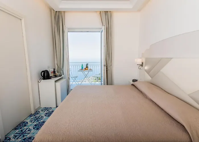 Отель Le Rocce - Agerola, Amalfi Coast