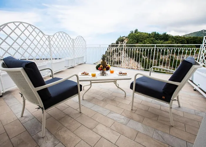 Le Rocce - Agerola, Amalfi Coast 4*