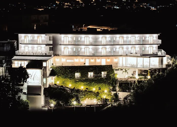 Le Rocce - Agerola, Amalfi Coast Отель 4*