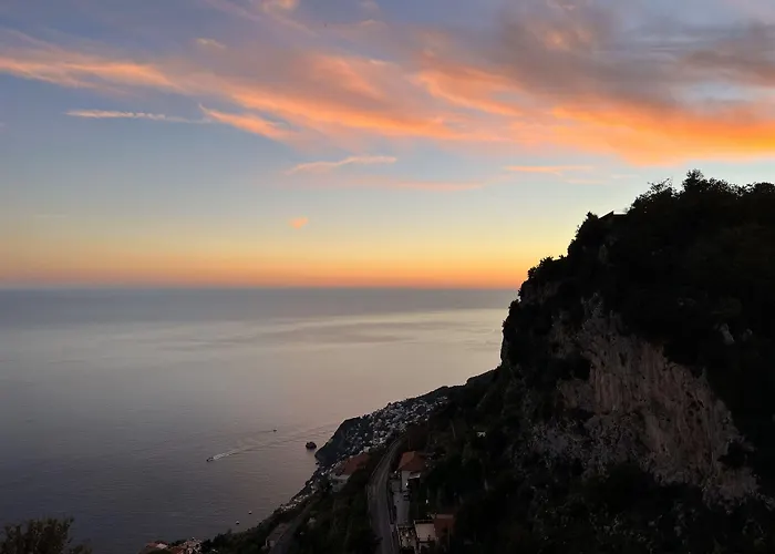 Отель Le Rocce - Agerola, Amalfi Coast Аджерола