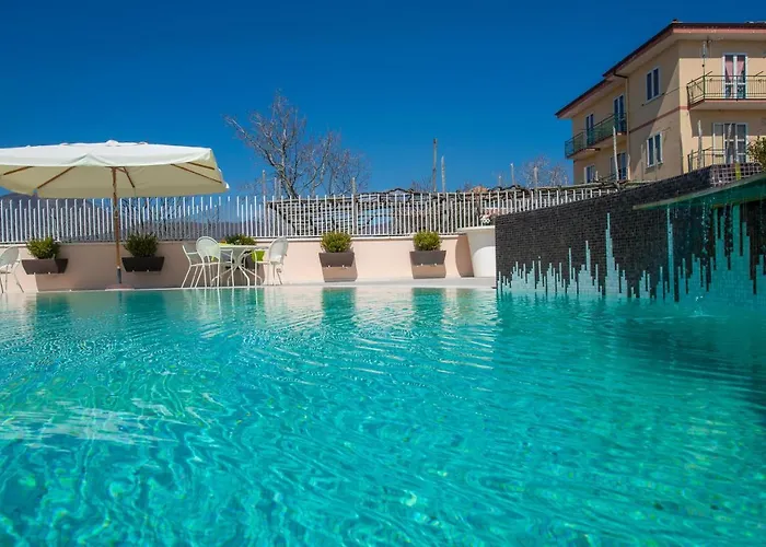 Отель Le Rocce - Agerola, Amalfi Coast Аджерола